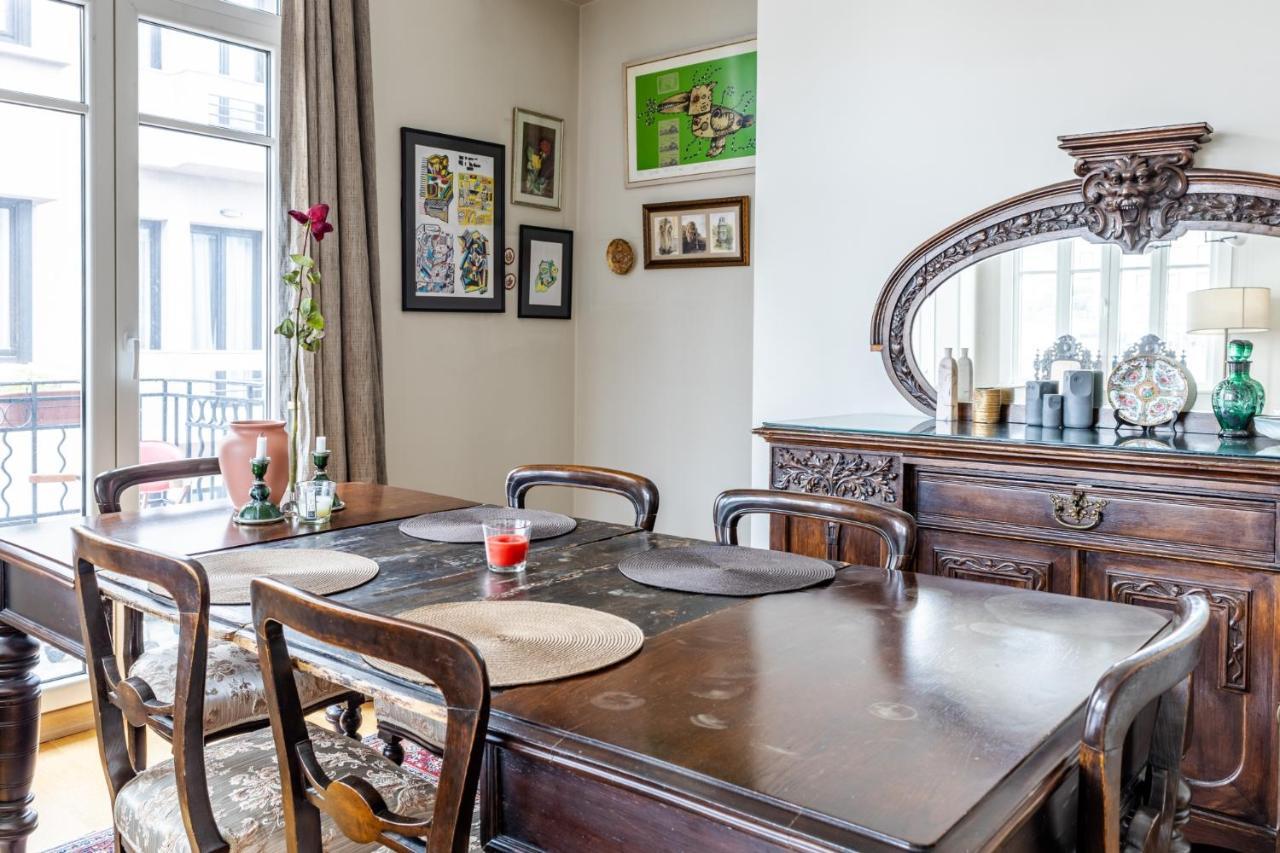 Flat With Balcony And Bosphorus View In Beyoglu Leilighet Istanbul Eksteriør bilde