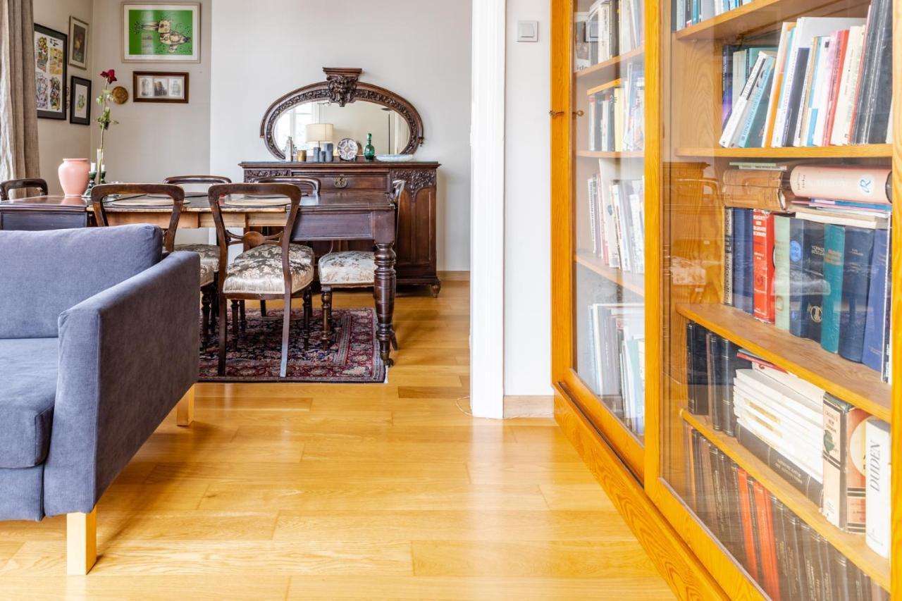 Flat With Balcony And Bosphorus View In Beyoglu Leilighet Istanbul Eksteriør bilde